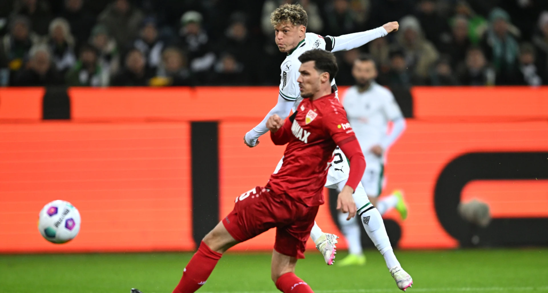 Hack scores season's fastest Bundesliga goal as Moenchengladbach sink Stuttgart