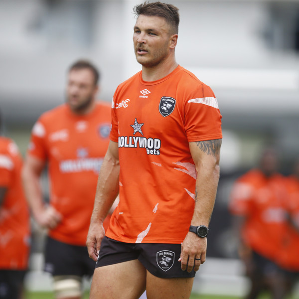 BIG GUNS MISSING: Esterhuizen back to lead Sharks at Loftus