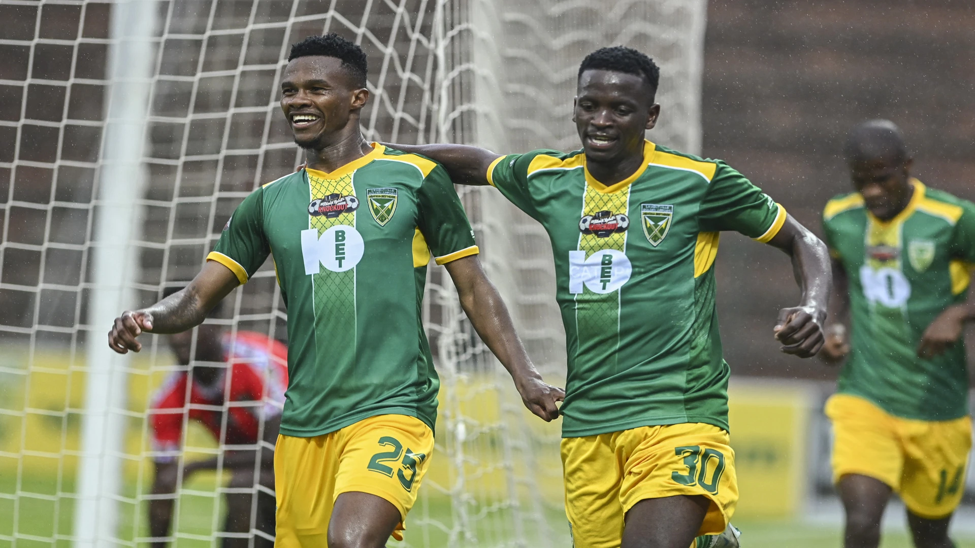 CARLING CUP SEMIS: Arrows host Marumo, Richards Bay vs Pirates