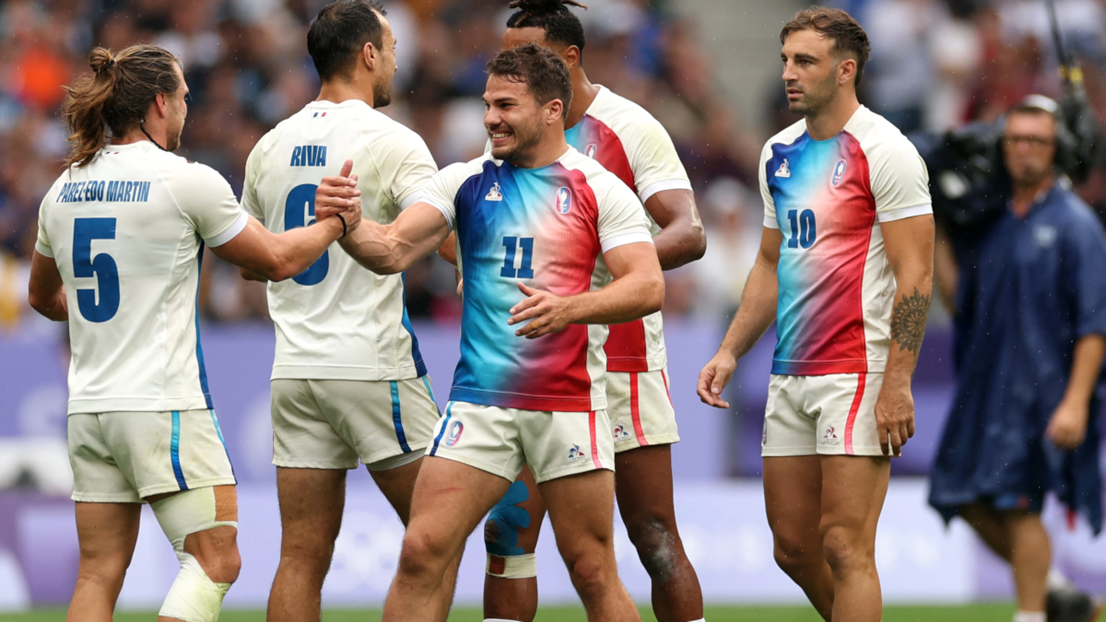 France down brave Blitzboks as defensive wall finally cracks