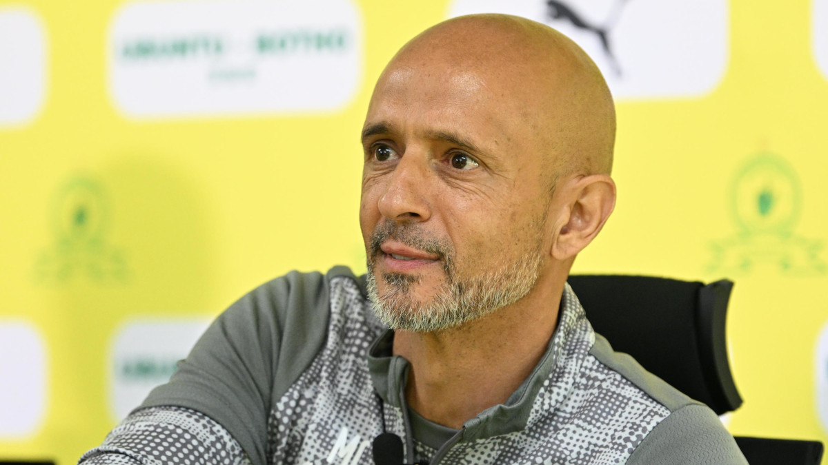 Cardoso calls on Sundowns to be brave against Galaxy