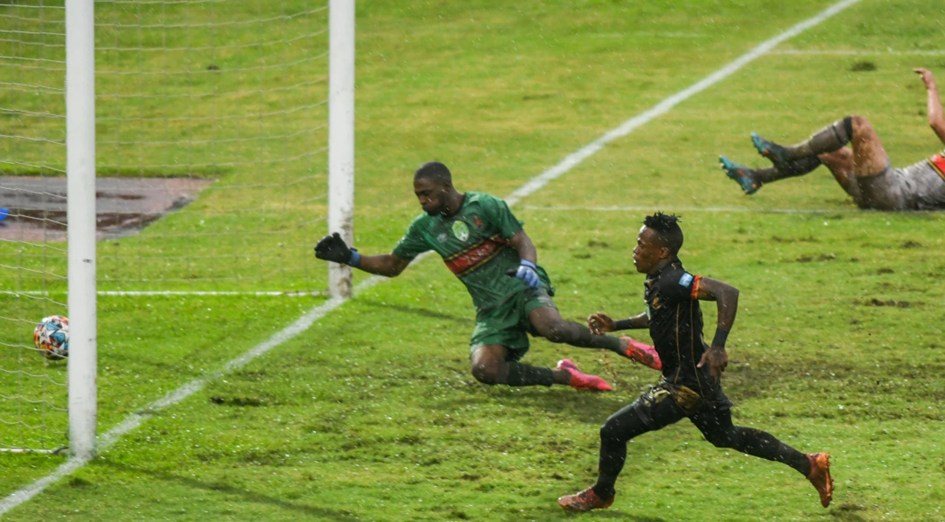 Last-gasp Thikazi goal takes Royal AM into semifinals