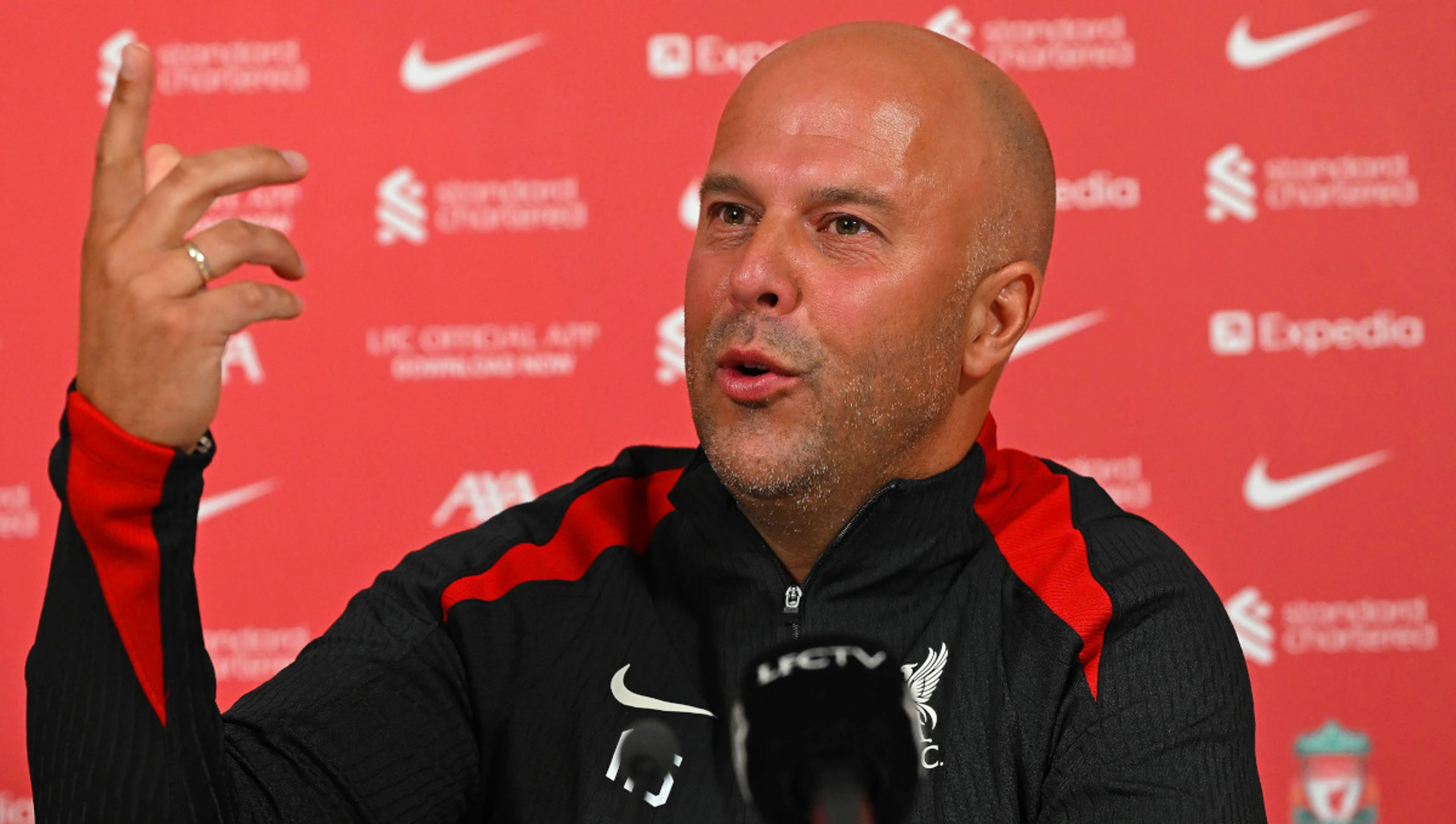 Slot unfazed by pressure of replacing Klopp at Liverpool
