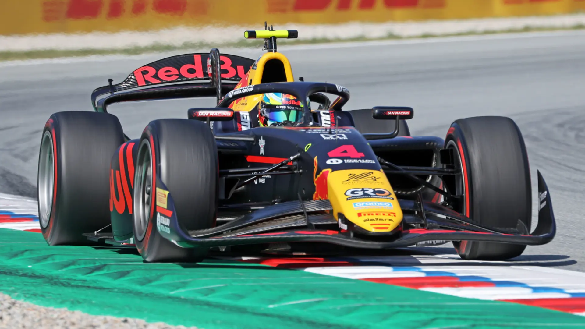 Lindblad, 17, gets F1 exemption after Red Bull request