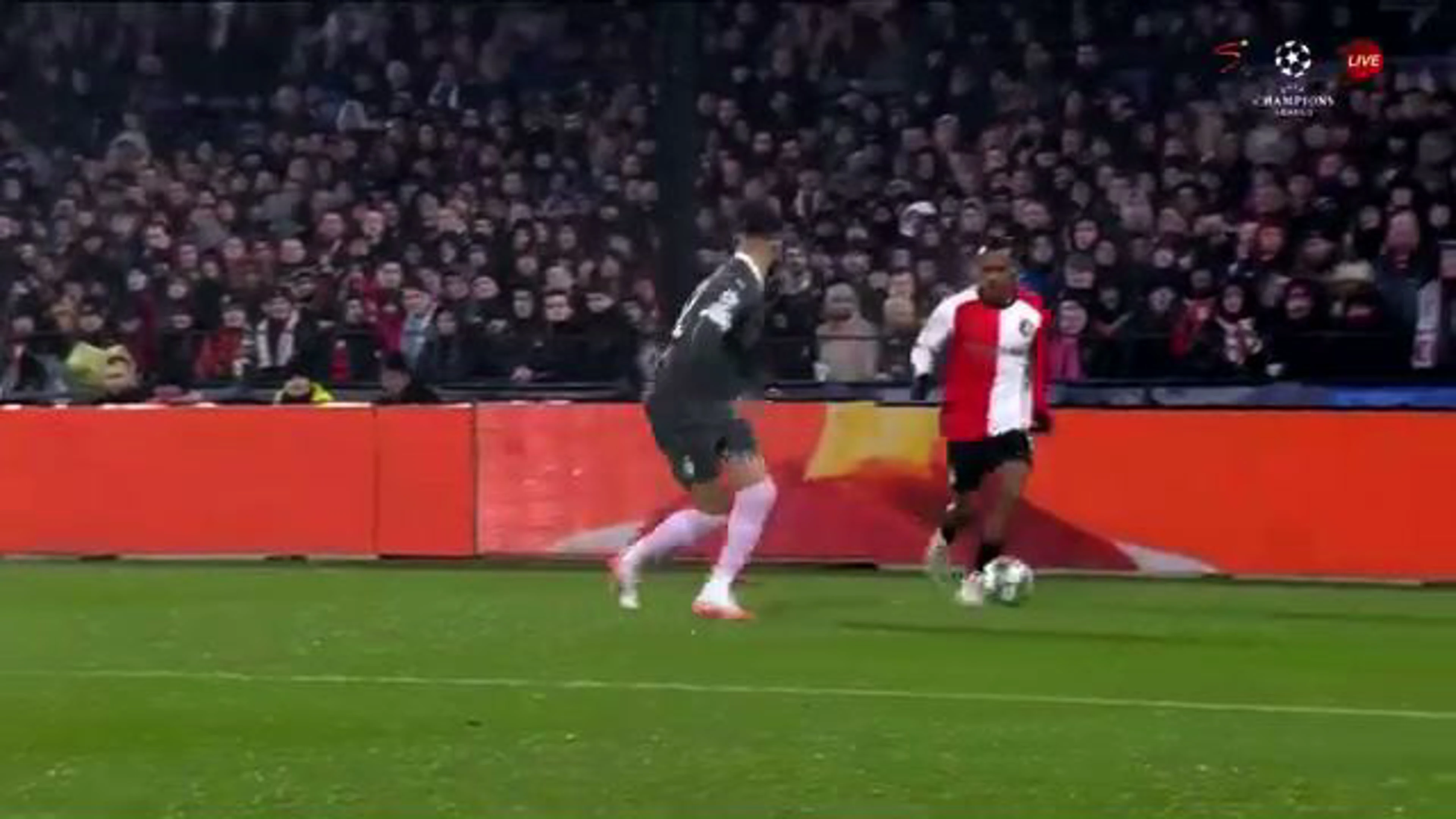 Igor Barbosa Goal | Feyenoord v AC Milan | UEFA Champions League Knock-out Play-offs