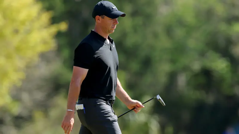 McIlroy, Schauffele share early lead at Players Championship