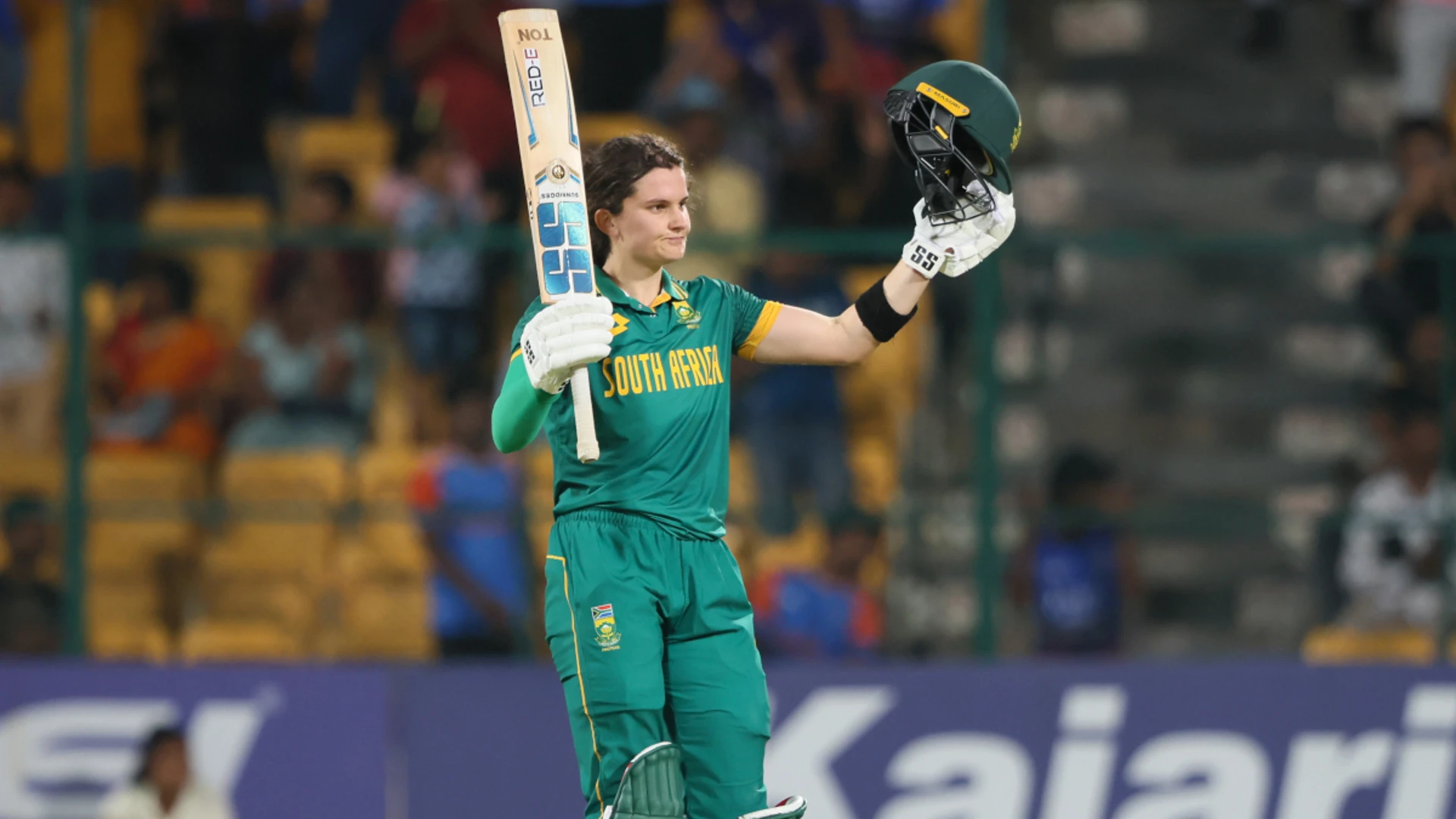 Wolvaardt, De Klerk take South Africa to thumping six-wicket win over England