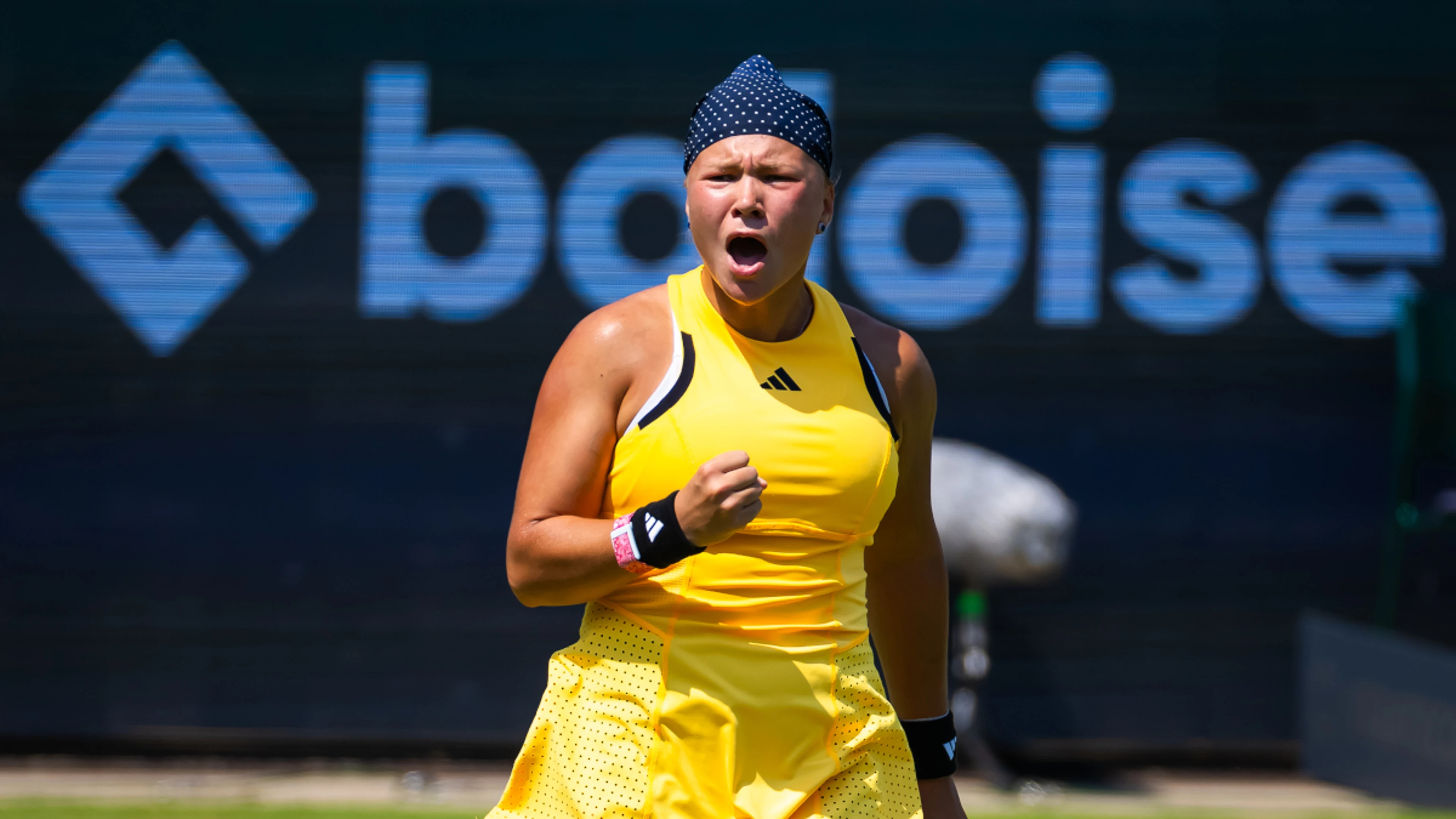 Shnaider knocks out Navarro in Bad Homburg semis, will face Vekic in final
