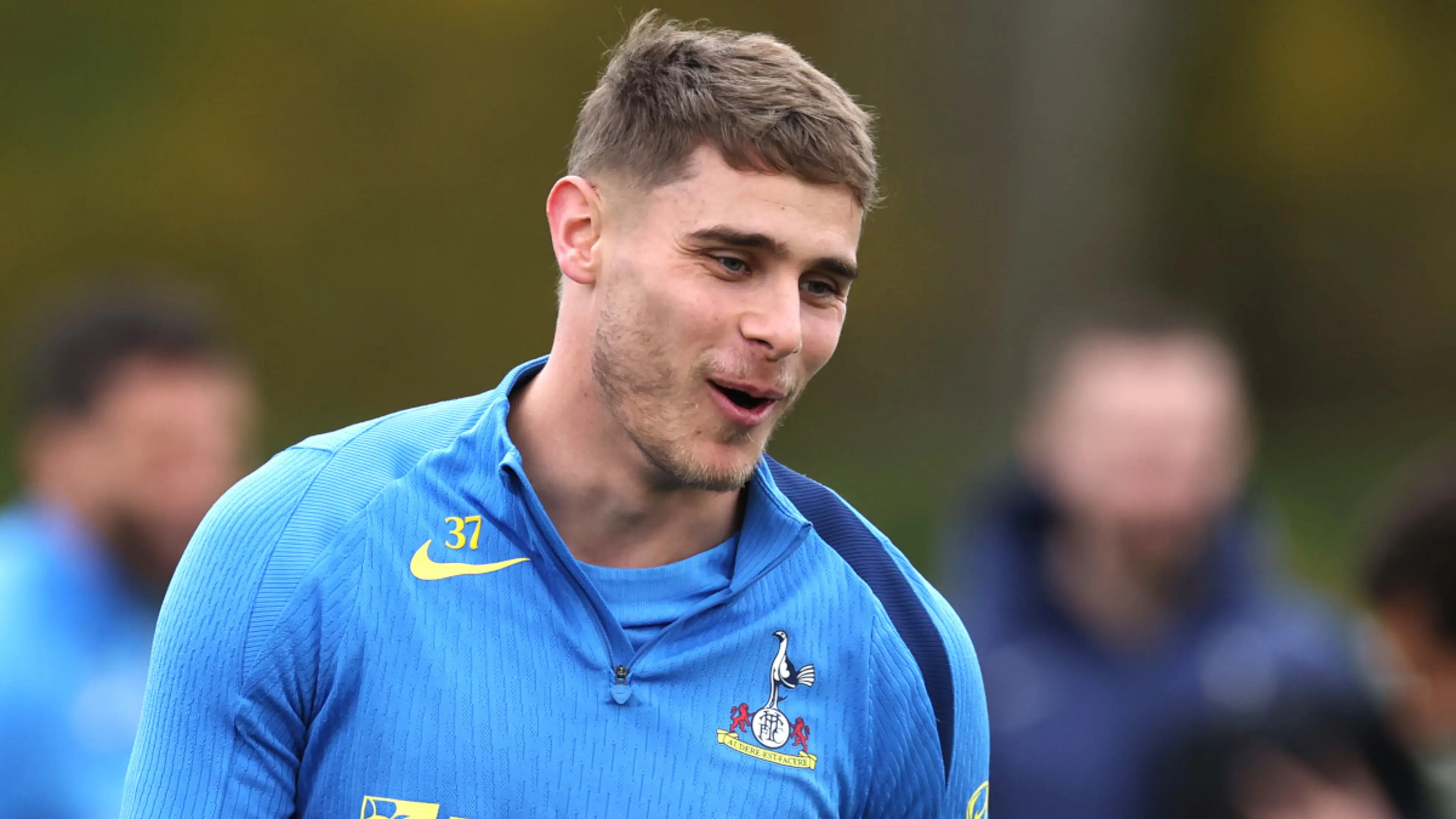 Players apologise as Frank defends Spurs 'foundation'