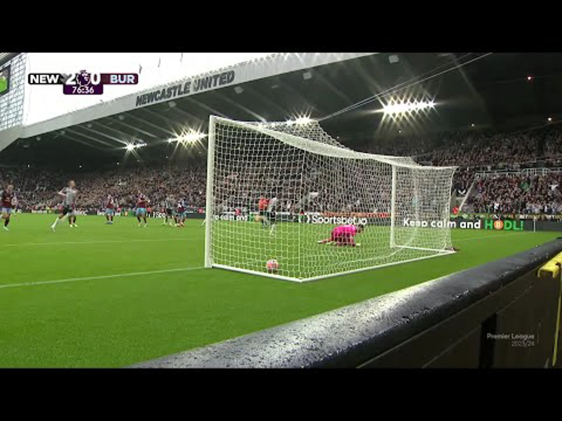 Alexander Isak | 76ᵗʰ Minute Penalty Goal v Burnley