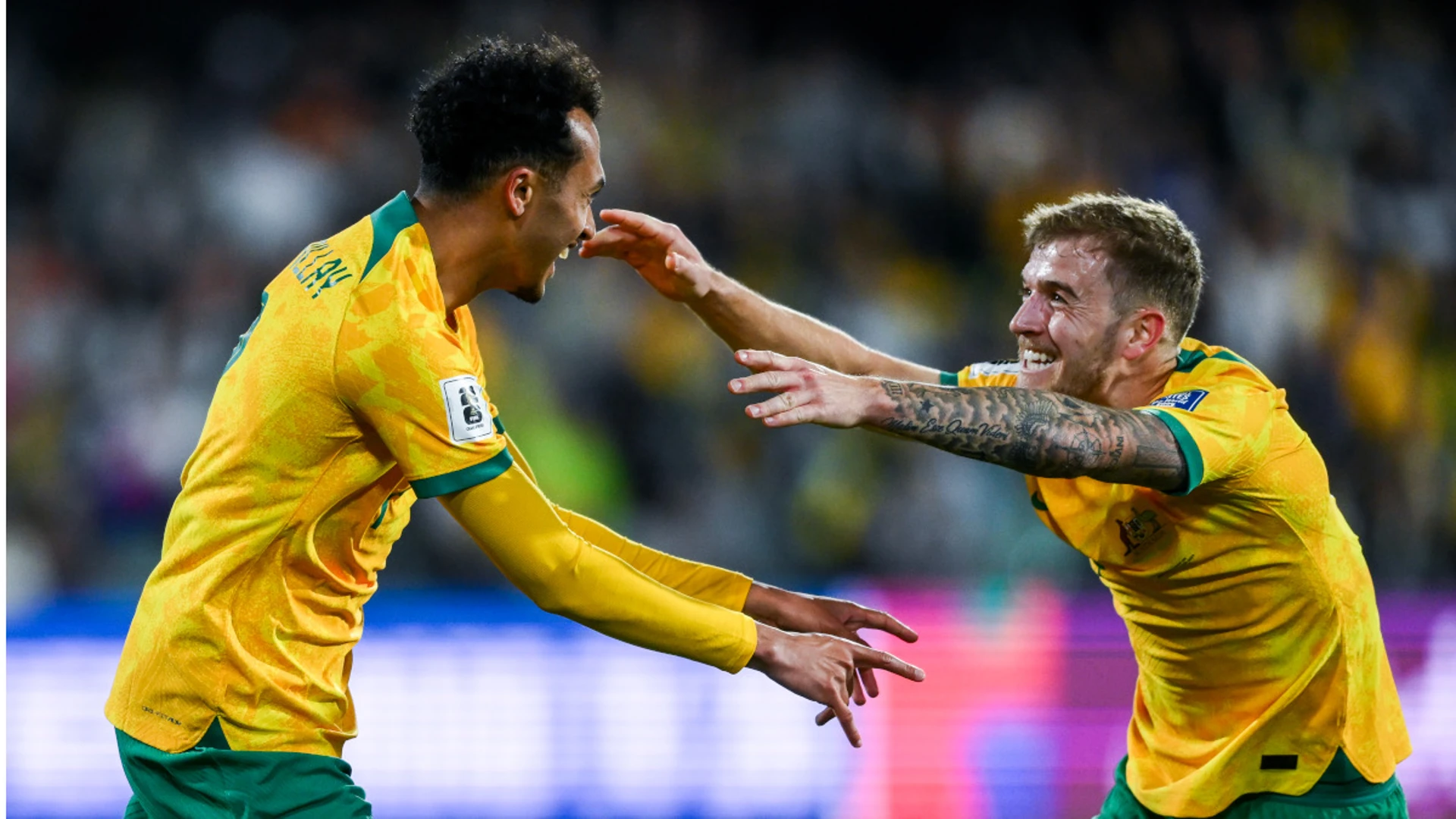  Australia beat China to resurrect World Cup campaign