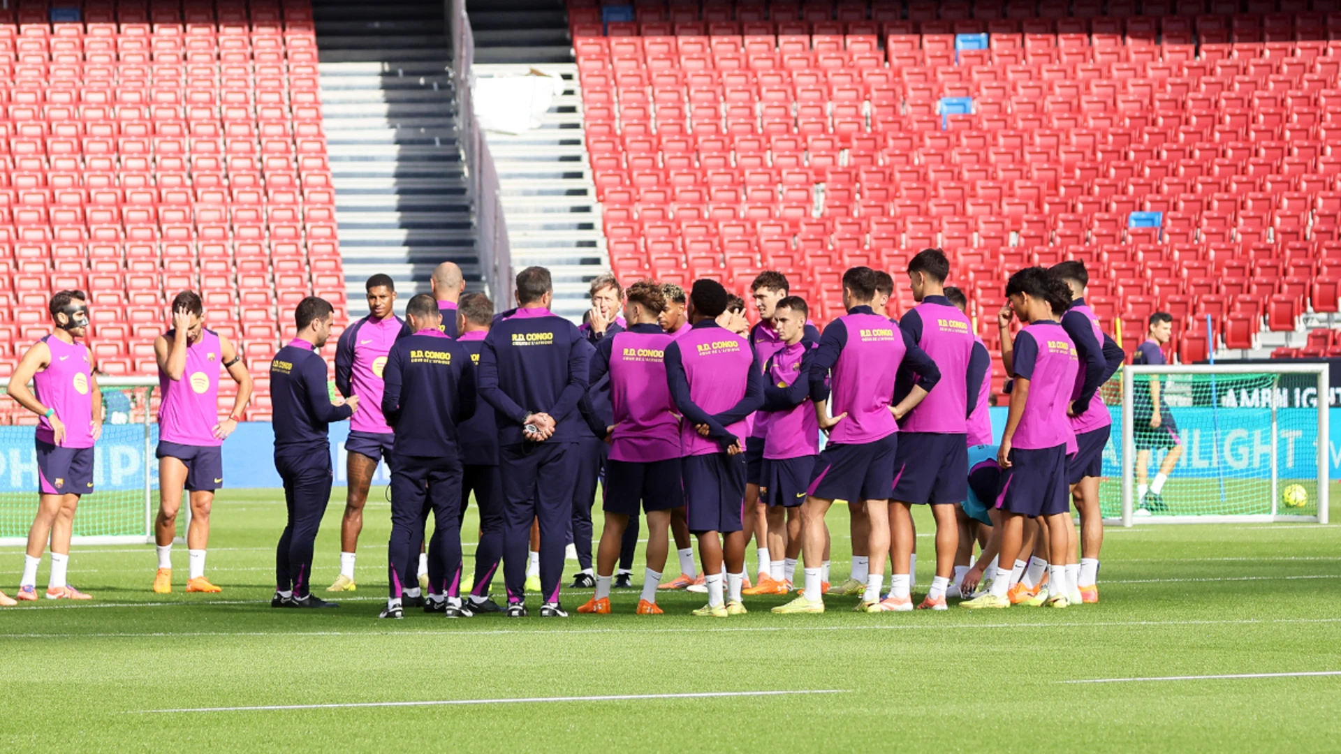 Barca hoping Camp Nou return can spark Liga title defence