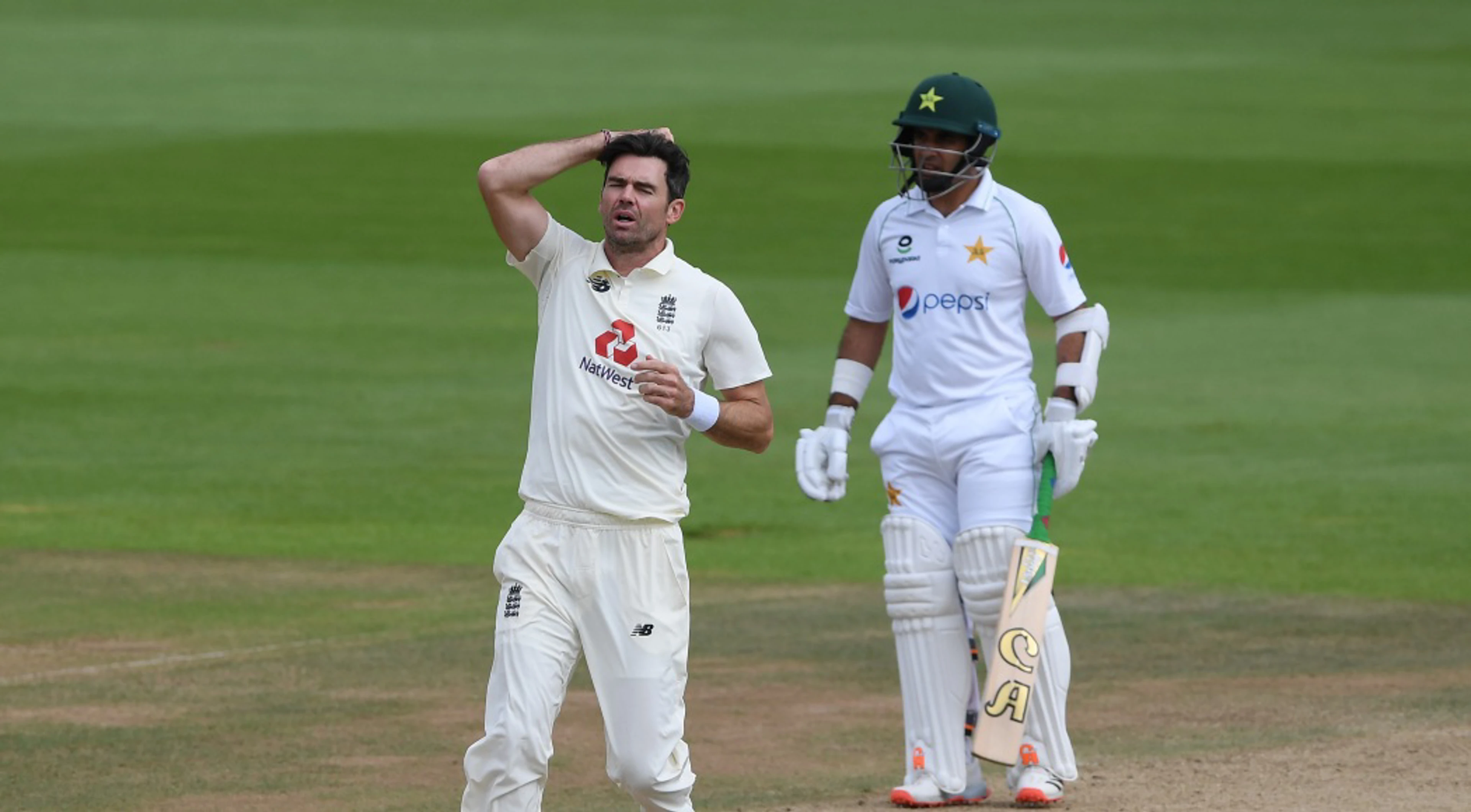 Anderson kept waiting for 600th wicket as Pakistan frustrate England
