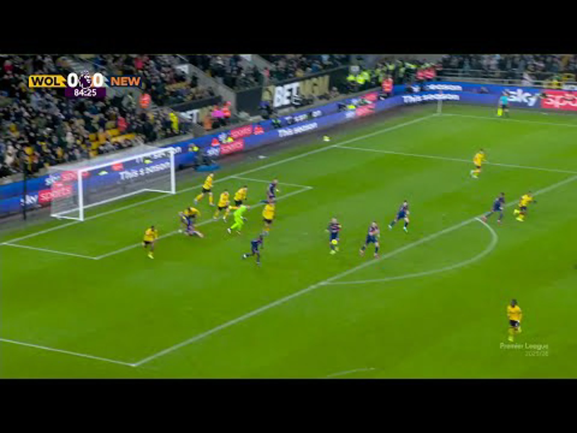 José Pedro Malheiro de Sá | 85ᵗʰ Minute Spectacular Gk Save v Newcastle