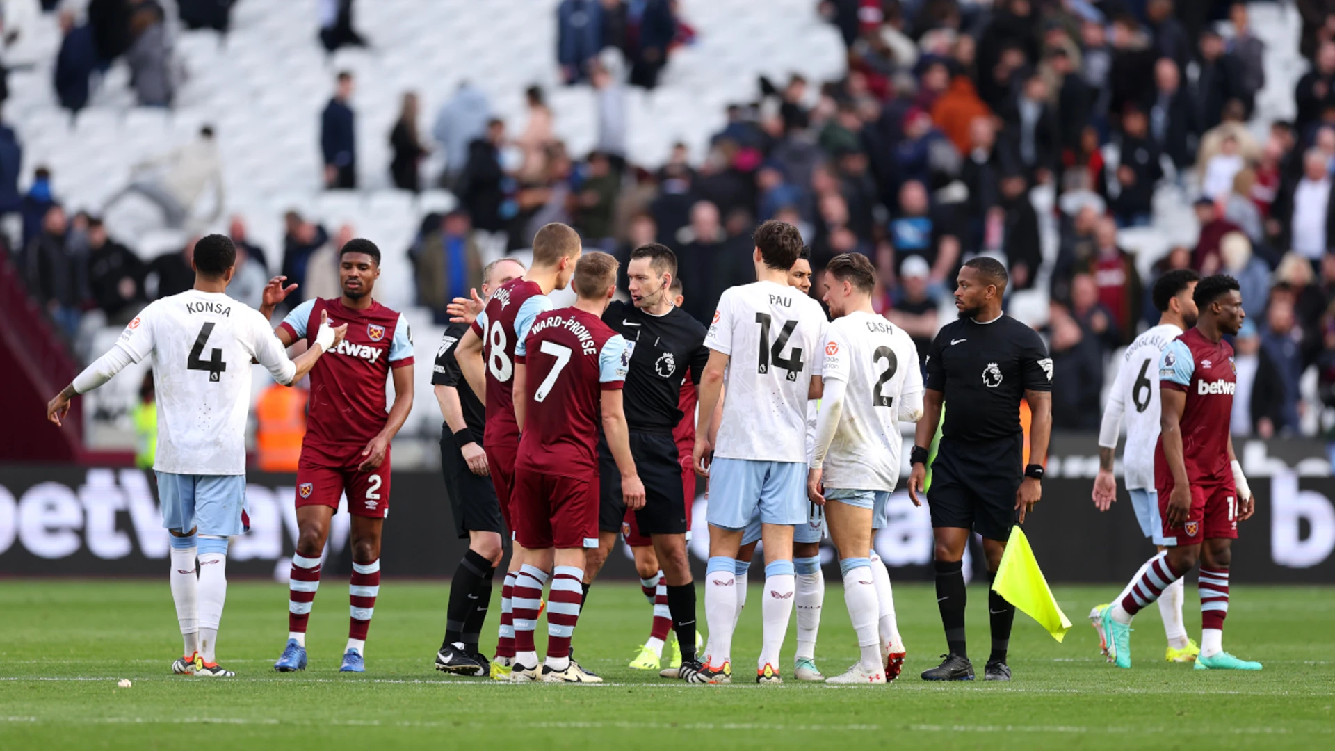 West Ham's late goal ruled out in draw with Aston Villa