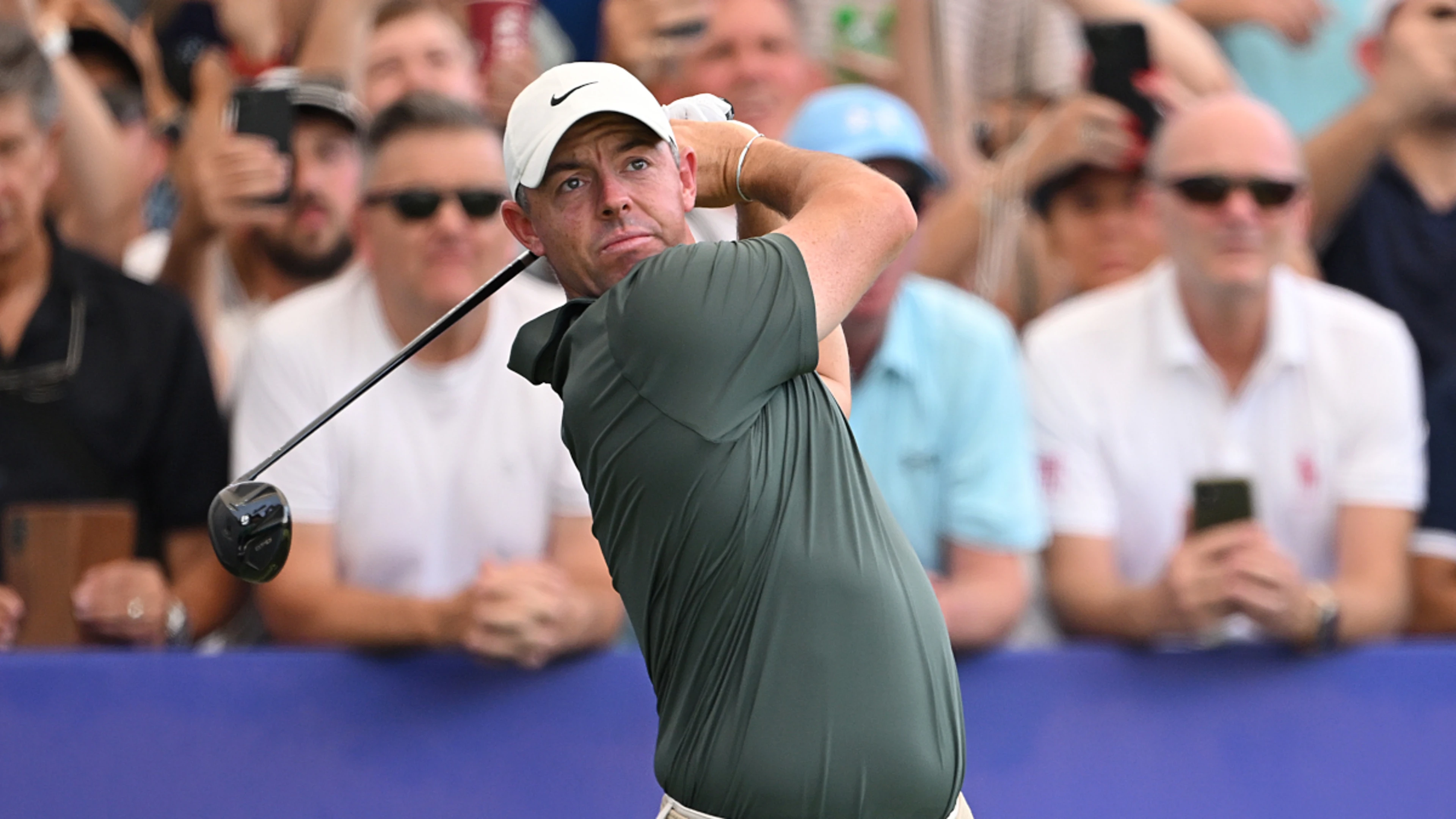 McIlroy two shots off the lead as Kim top after round one in Dubai