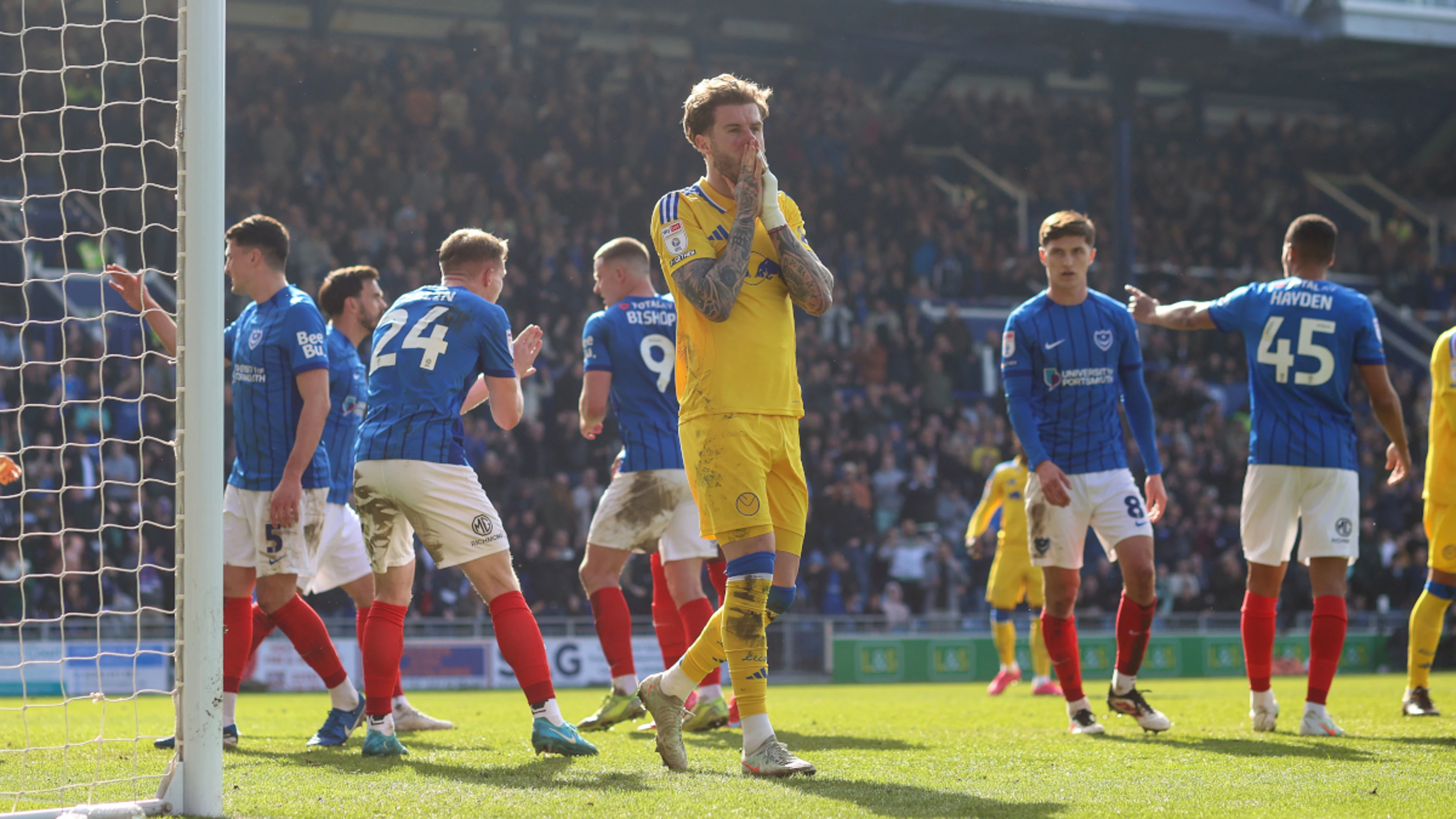 Portsmouth dent Leeds' push for automatic promotion