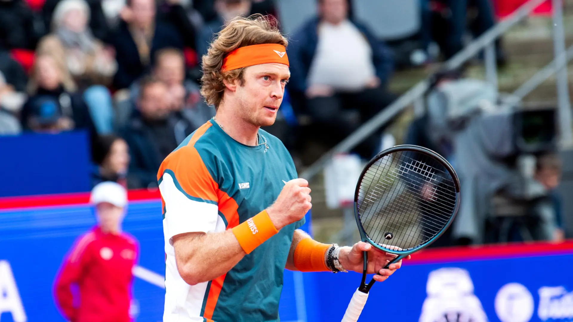 Rublev cruises into third Hamburg final