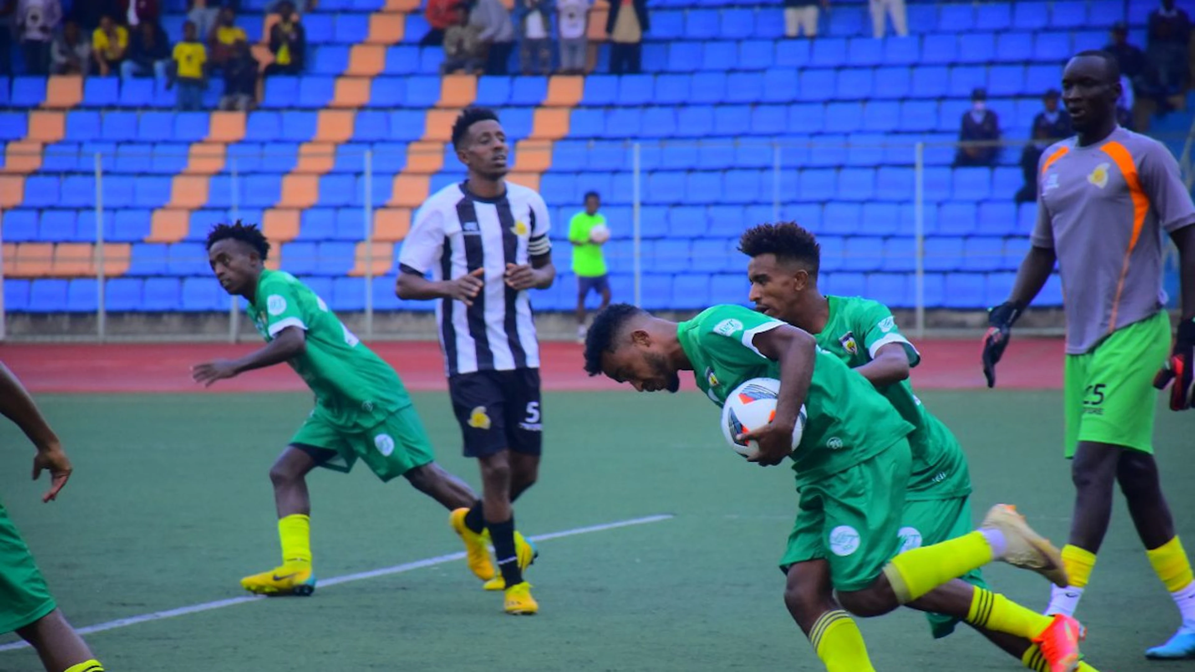 Hadiya Hosanna beat Shahmene City, Ethiopia Coffee, and Commercial Bank of Ethiopia tie