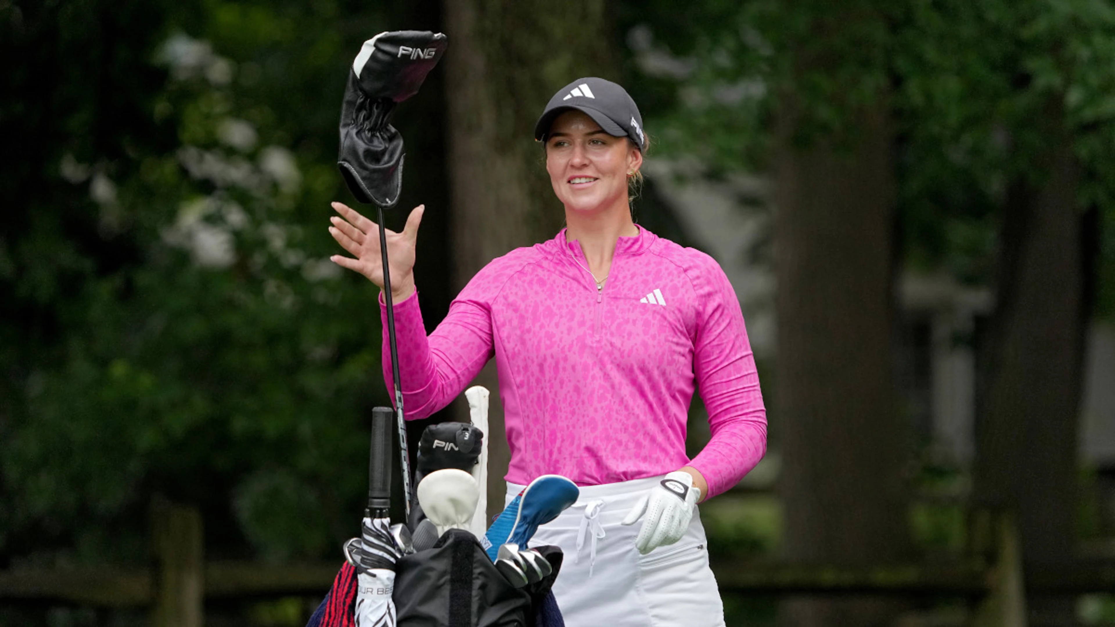 Grant fires 62 to seize six-shot LPGA lead in Ohio