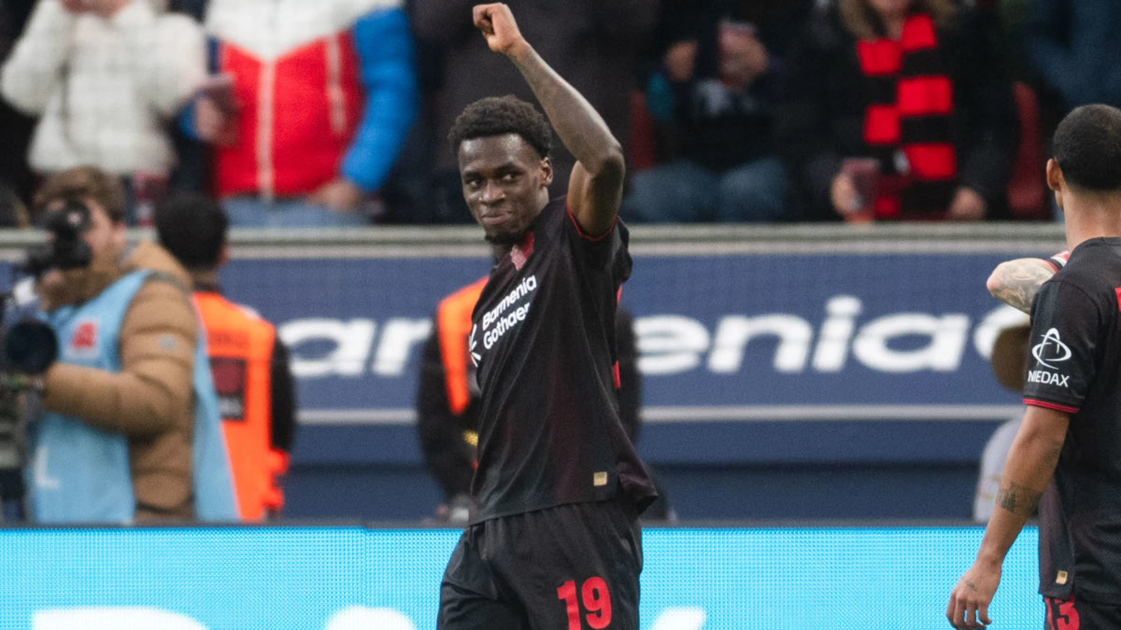 Leverkusen ease past Freiburg to bounce back from PSG debacle