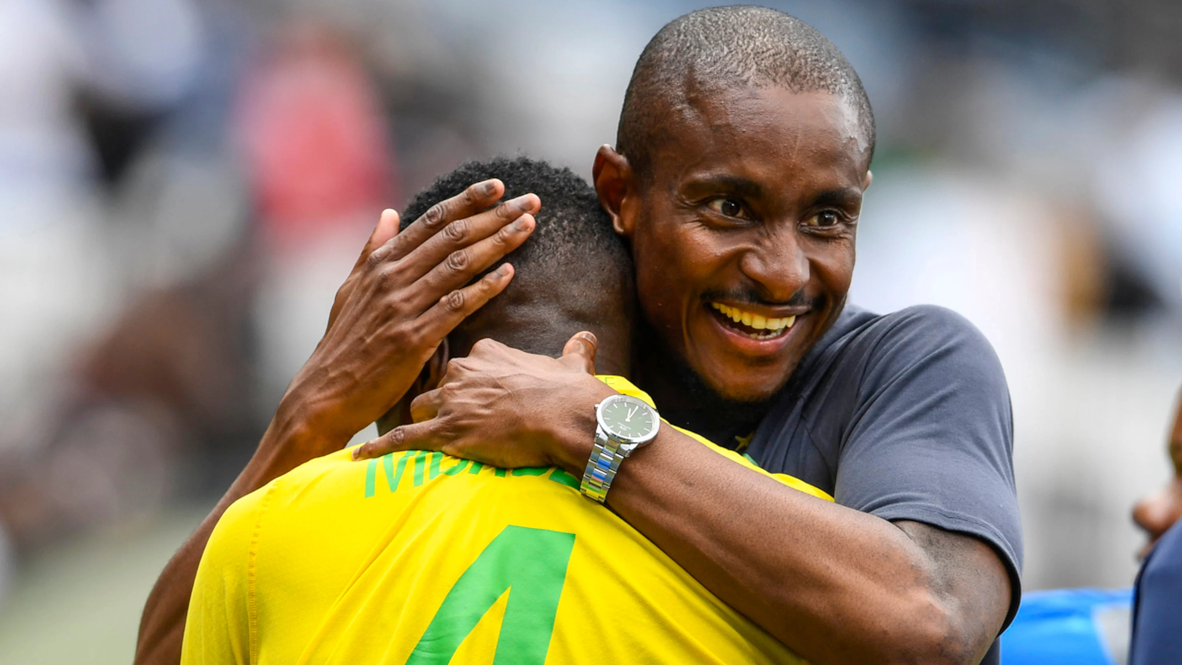 Under-strength Brazilians keen to avoid La Masia banana skin 