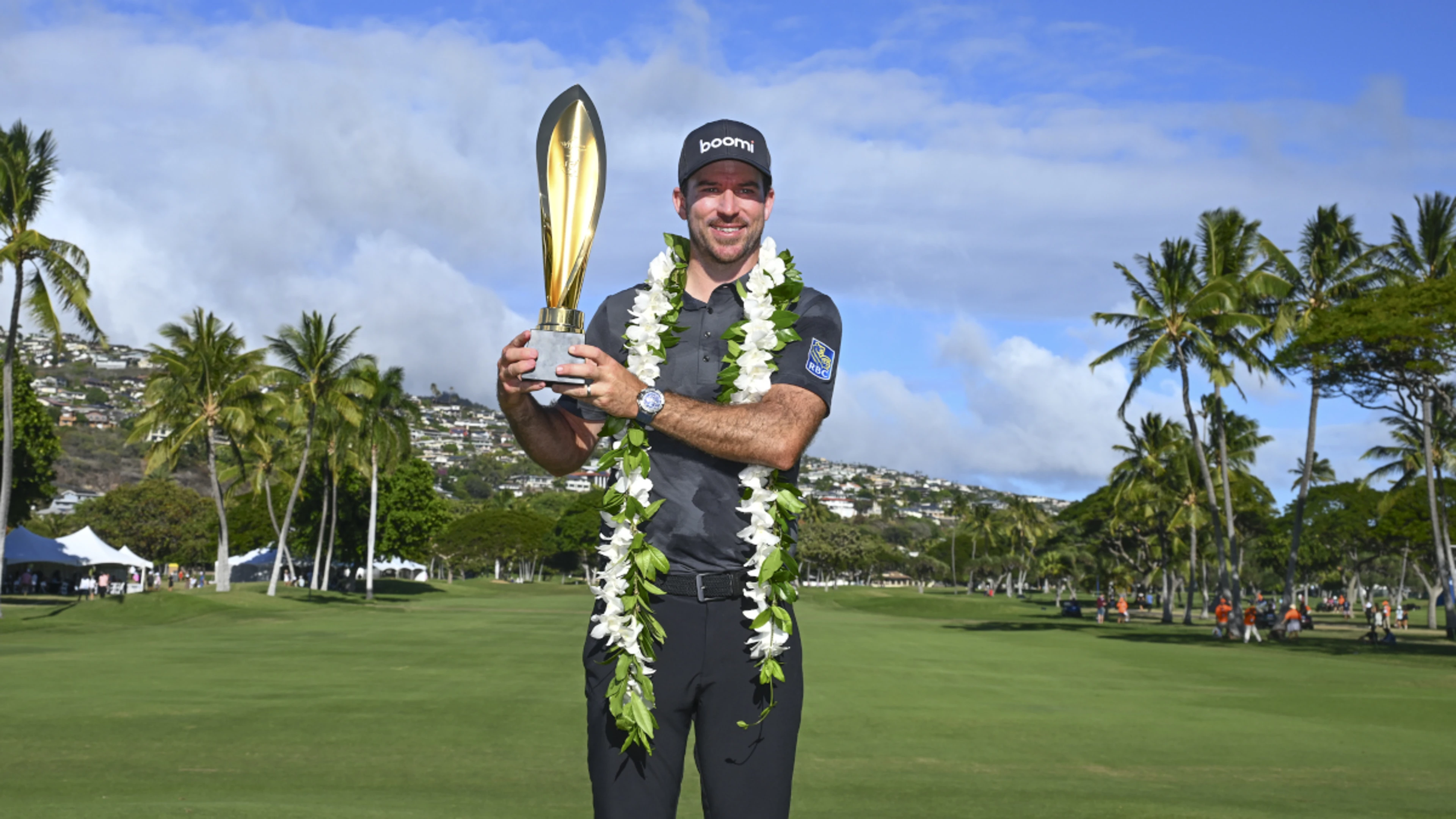 Taylor beats Echavarria in playoff to take PGA Hawaii title