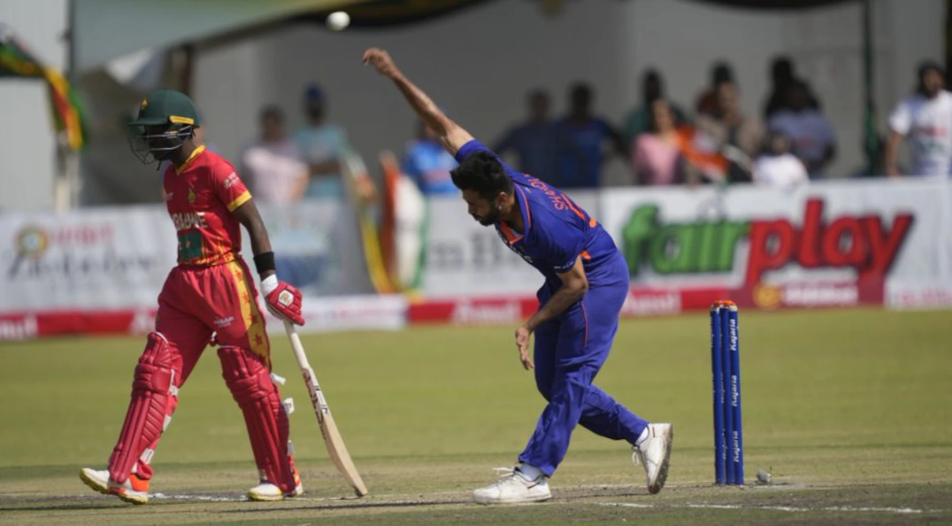Thakur in the wickets as India cruise to ODI series win v Zimbabwe