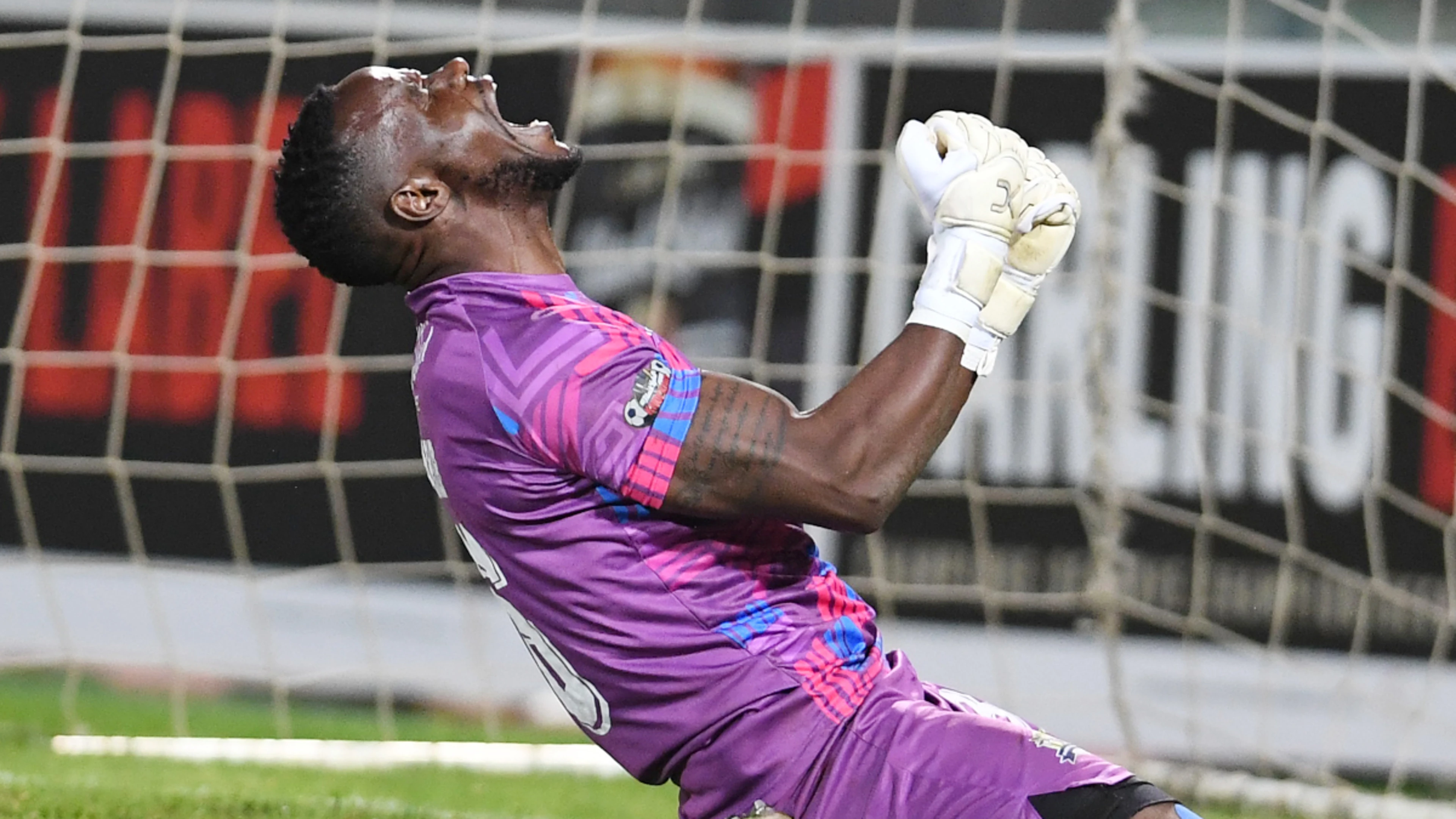 Pirates advance as Sundowns & Chiefs bow out of Carling Knockout