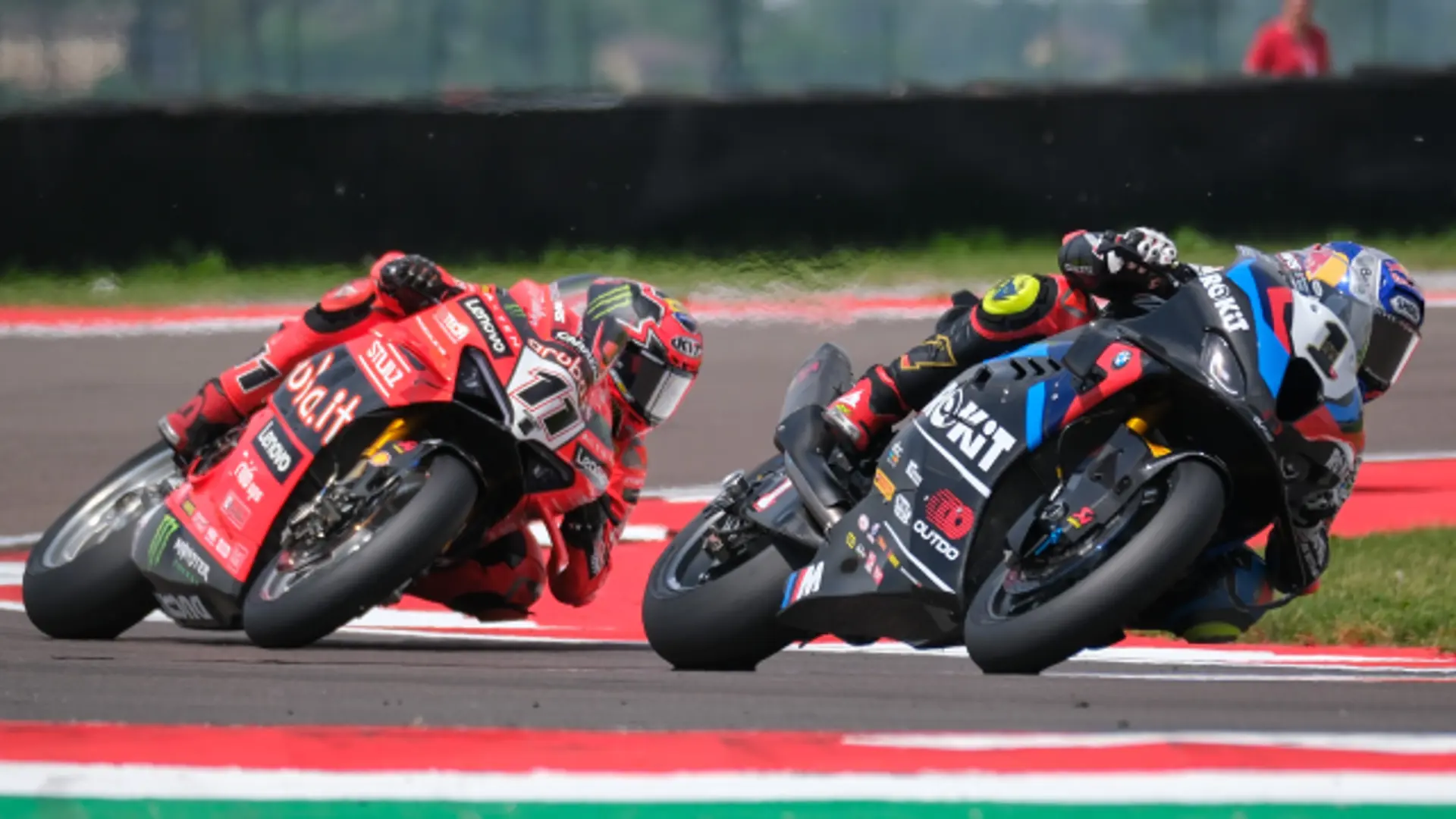 Czech SBK | Race 1 Highlights | FIM Superbike World Championship