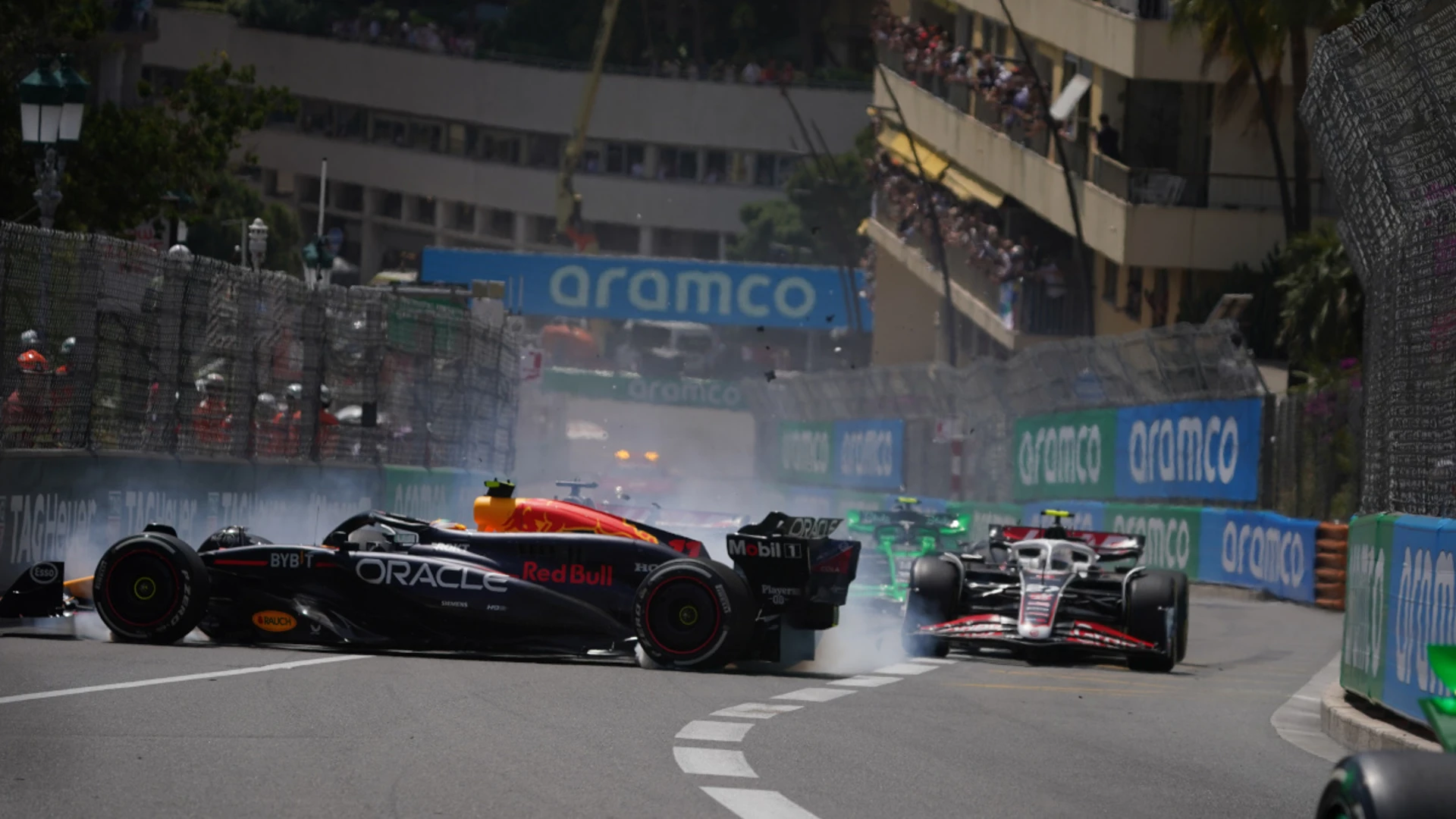 Sainz and Perez declare their innocence after Baku crash