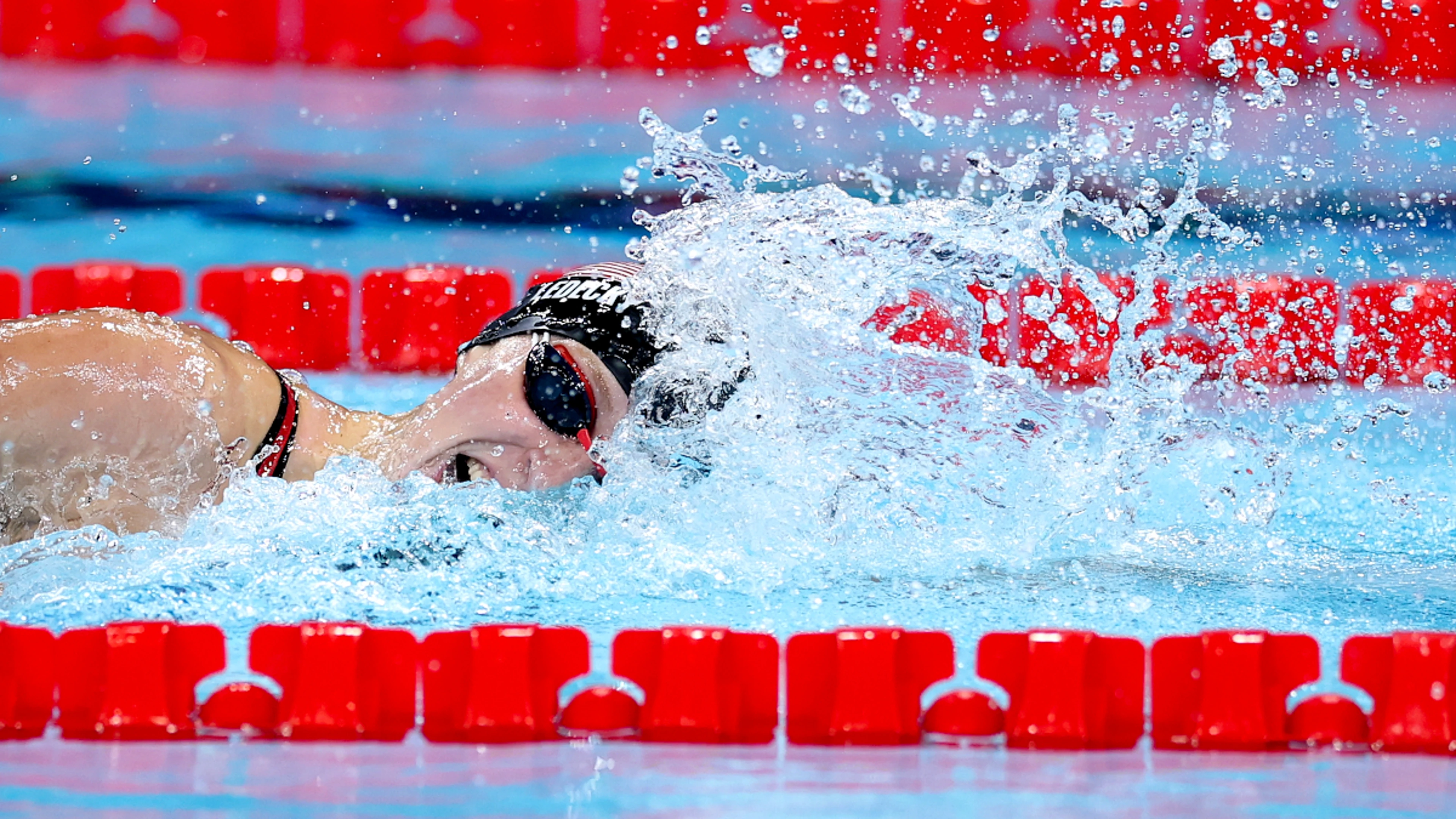 Ledecky wins 800m crown as US swim championships begin