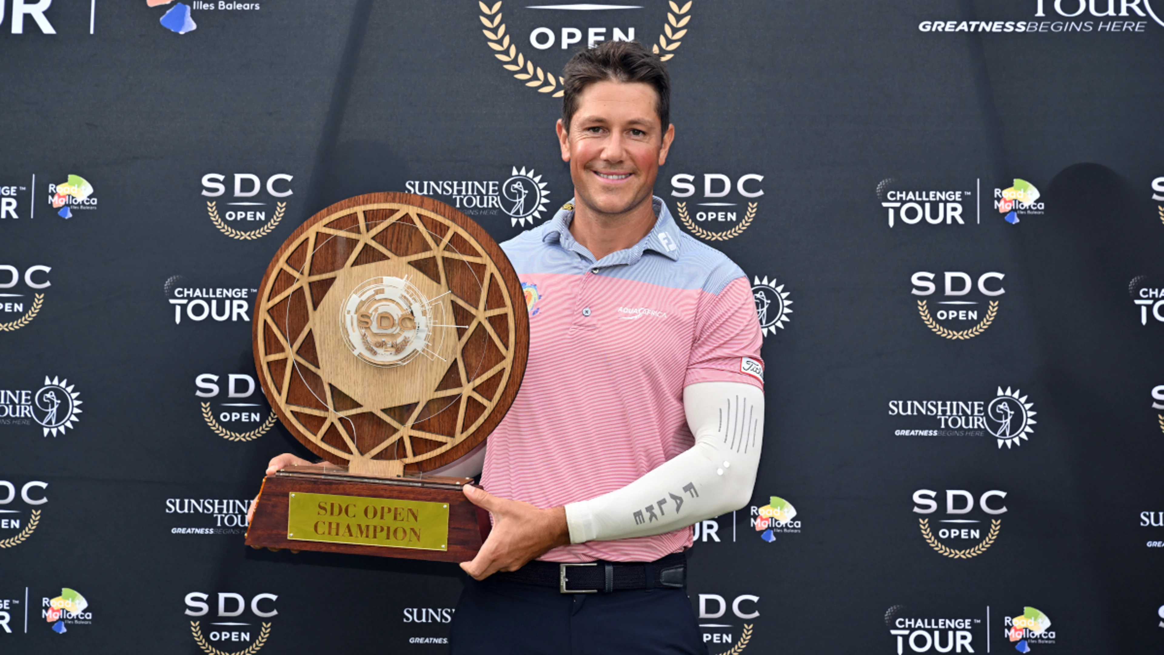 Rhys rises to the top in SDC Open