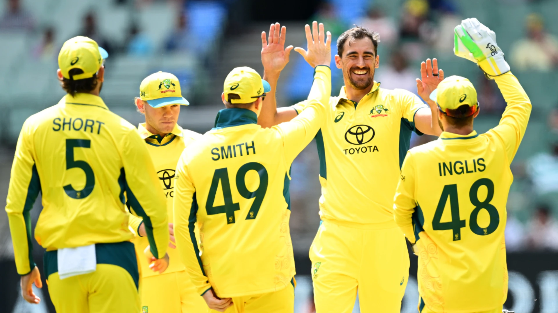 Starc grabs three wickets as Pakistan stutter in the first ODI