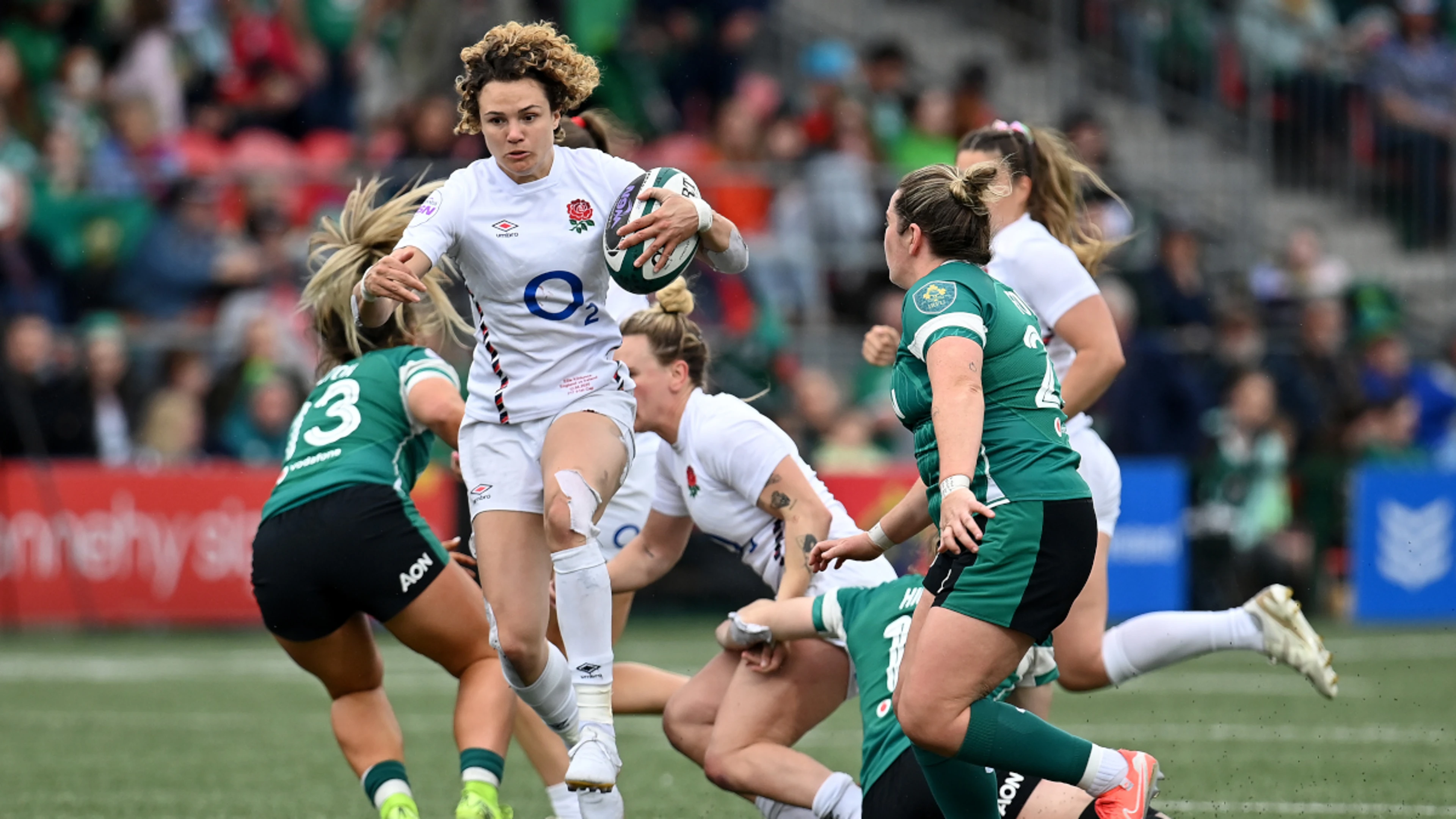 England survive Ireland scare in Women's Six Nations