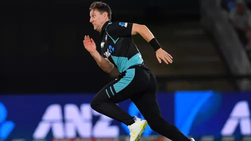 Henry takes bowling spot in New Zealand's T20 World Cup squad
